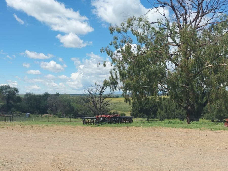 2 Bedroom Property for Sale in Bethlehem Rural Free State